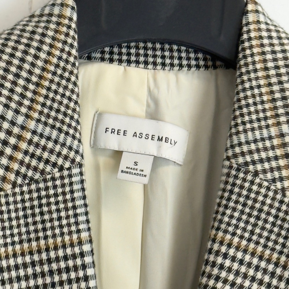 Free Assembly Womens S Glen Plaid Single Button Blazer Black White check  Jacket - Picture 3 of 10